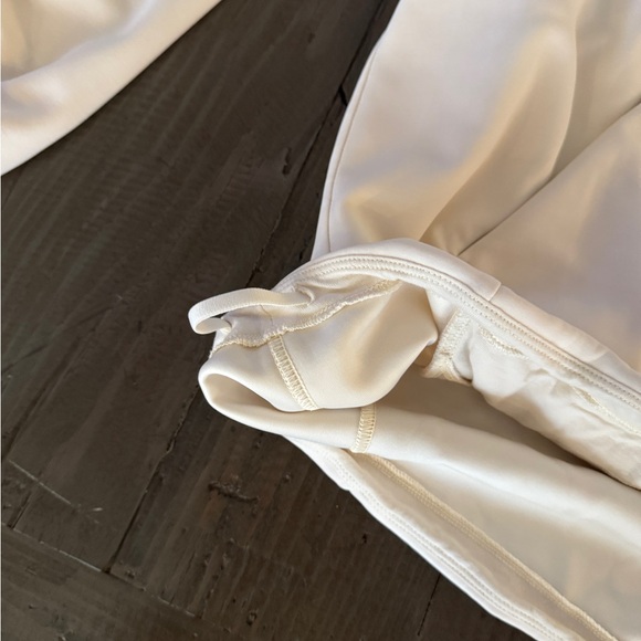 lululemon athletica White Jacket - Picture 4 of 5